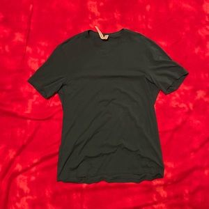 Lululemon V Neck Large